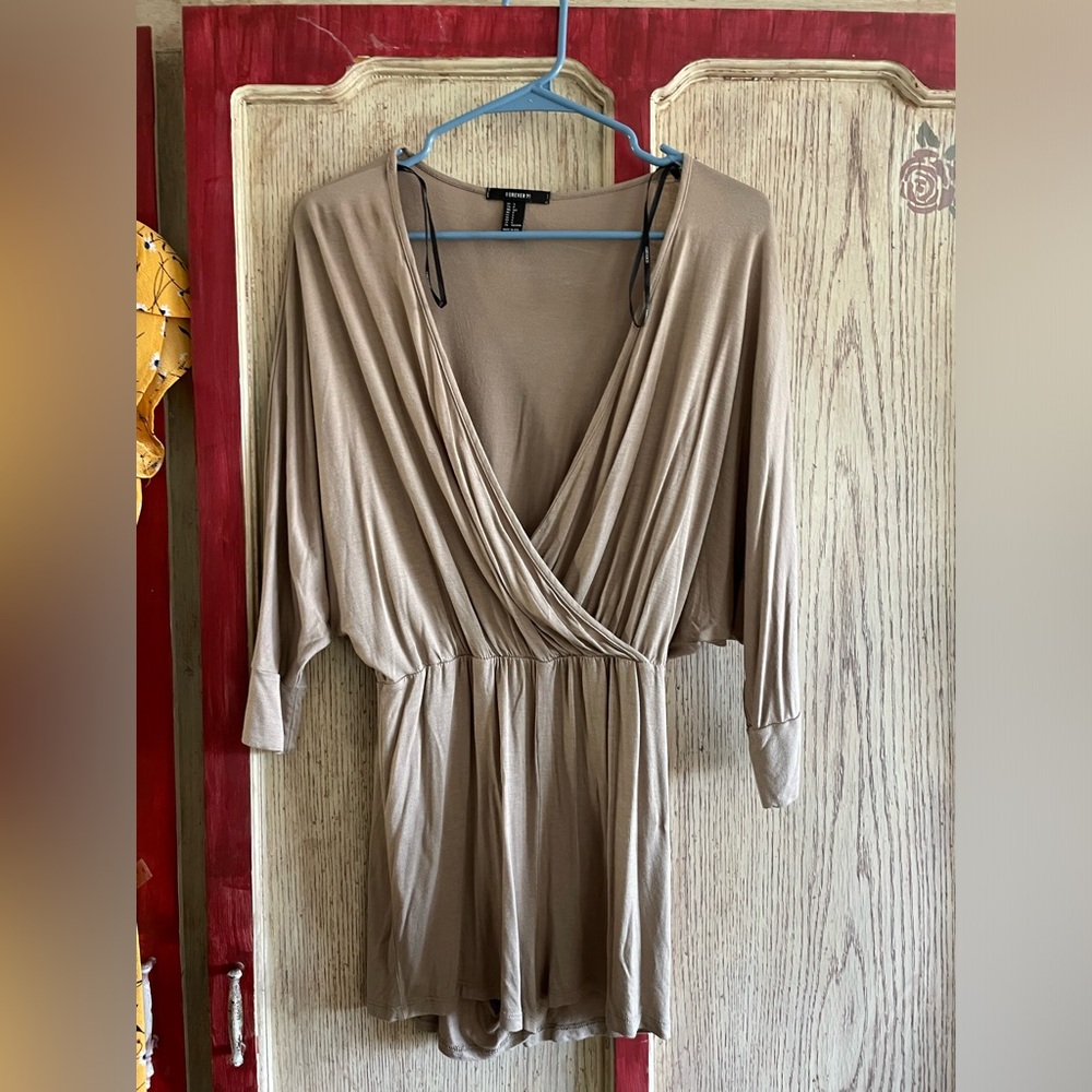 Shorts, romper size small forever, 21